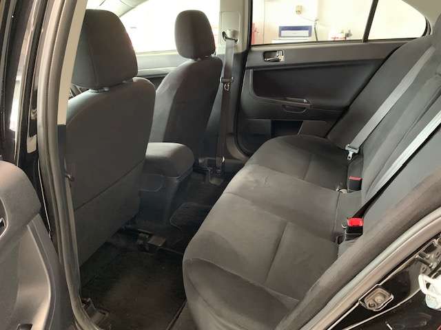 三菱 ギャラン　フォルティス ２．０ ラリーアート ４ＷＤ H23年 (北海道) 99