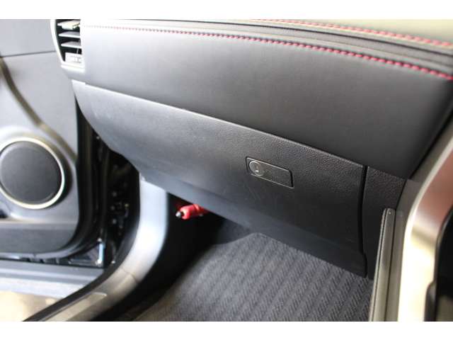 レクサス ＮＸ３００ｈ ３００Ｈ Ｆスポーツ ４ＷＤ H29年 (北海道) 99