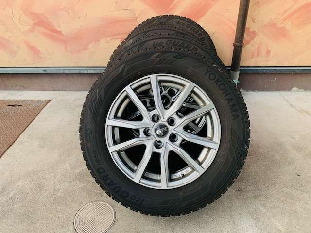 トヨタ プリウスＰＨＶ １．８ Ａ レザーパッケージ H29年 (東北) 99