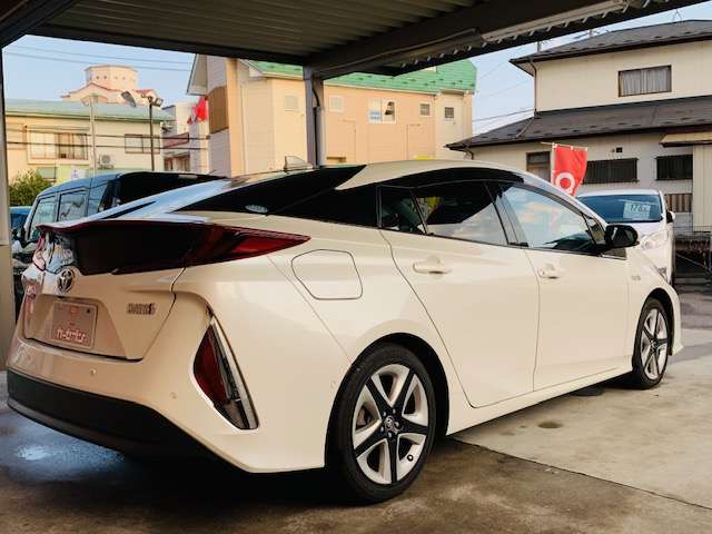 トヨタ プリウスＰＨＶ １．８ Ａ レザーパッケージ H29年 (東北) 99