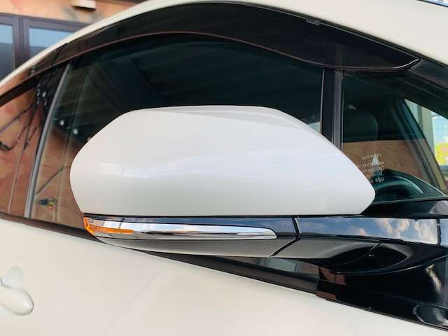 トヨタ プリウスＰＨＶ １．８ Ａ レザーパッケージ H29年 (東北) 99