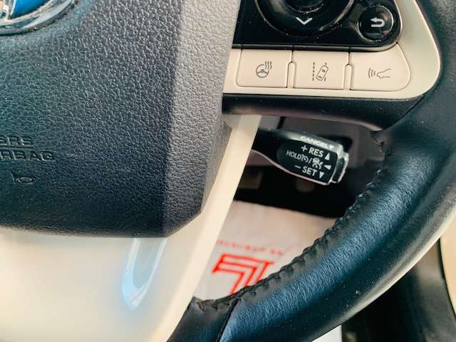 トヨタ プリウスＰＨＶ １．８ Ａ レザーパッケージ H29年 (東北) 99