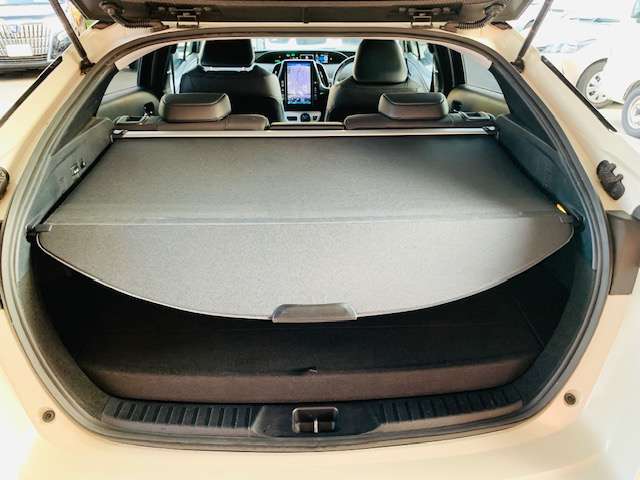 トヨタ プリウスＰＨＶ １．８ Ａ レザーパッケージ H29年 (東北) 99