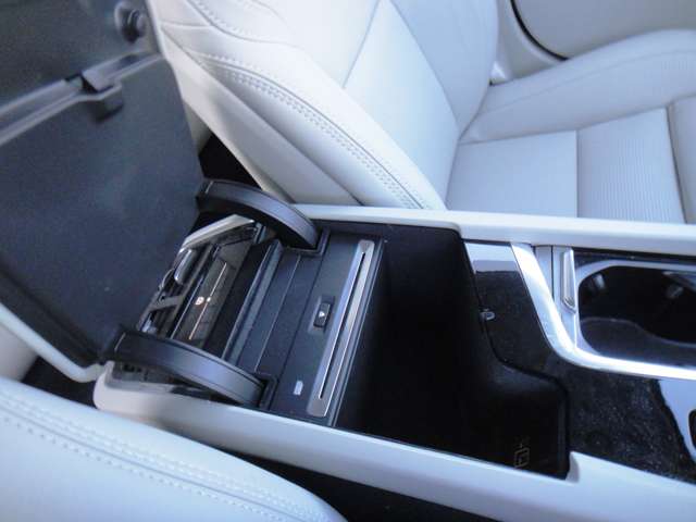 ボルボ Ｖ６０ Ｔ５　インスクリプション H30年 (東北) 99