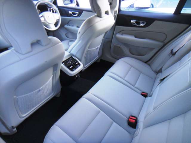 ボルボ Ｖ６０ Ｔ５　インスクリプション H30年 (東北) 99