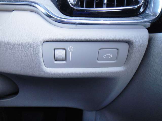 ボルボ Ｖ６０ Ｔ５　インスクリプション H30年 (東北) 99