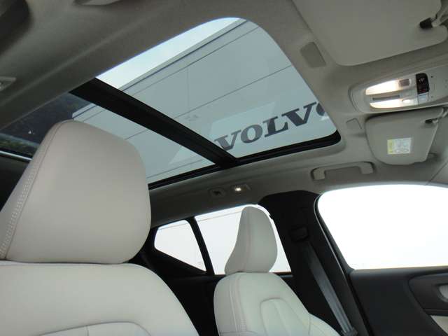 ボルボ ＸＣ４０ アルティメット Ｂ４ ＡＷＤ ４ＷＤ R5年 (東北) 99