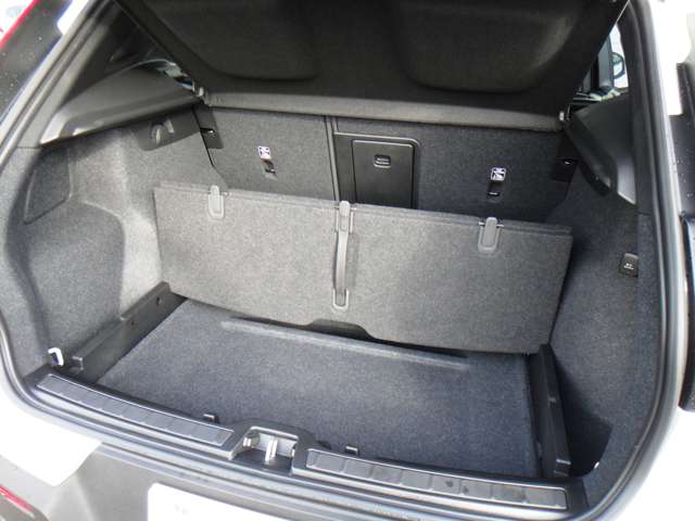 ボルボ ＸＣ４０ プラス Ｂ４ ＡＷＤ ４ＷＤ R5年 (東北) 99