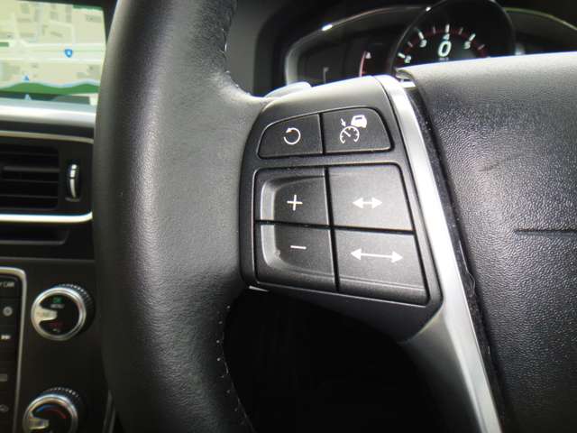 ボルボ クロスカントリー Ｔ５ ＡＷＤ ＳＥ ４ＷＤ H28年 (東北) 99