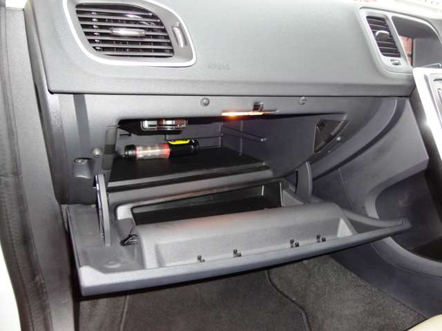 ボルボ クロスカントリー Ｔ５ ＡＷＤ ＳＥ ４ＷＤ H28年 (東北) 99