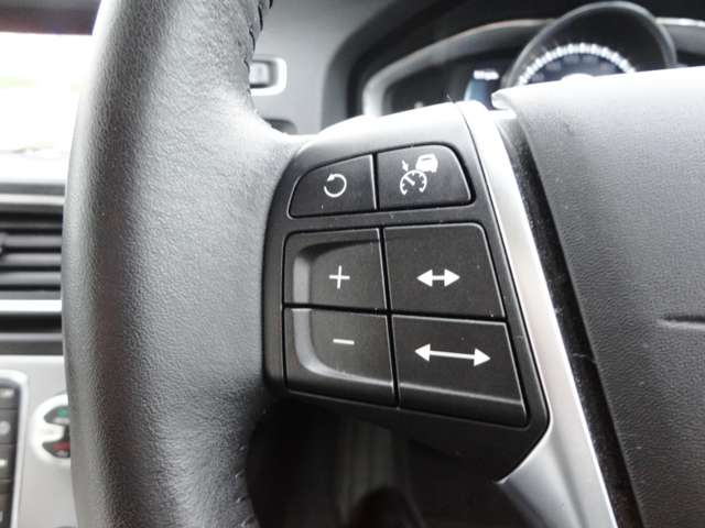 ボルボ クロスカントリー Ｔ５ ＡＷＤ ＳＥ ４ＷＤ H28年 (東北) 99