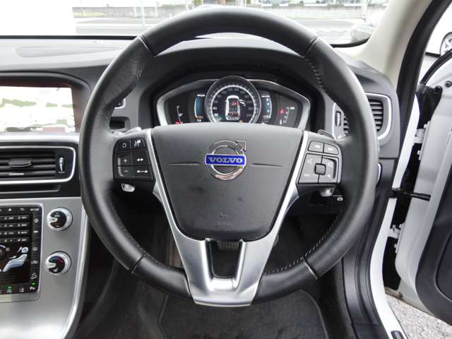 ボルボ クロスカントリー Ｔ５ ＡＷＤ ＳＥ ４ＷＤ H28年 (東北) 99