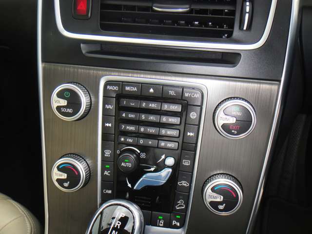 ボルボ クロスカントリー Ｔ５ ＡＷＤ ＳＥ ４ＷＤ H28年 (東北) 99