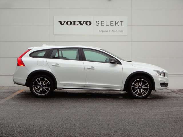 ボルボ クロスカントリー Ｔ５ ＡＷＤ ＳＥ ４ＷＤ H28年 (東北) 99