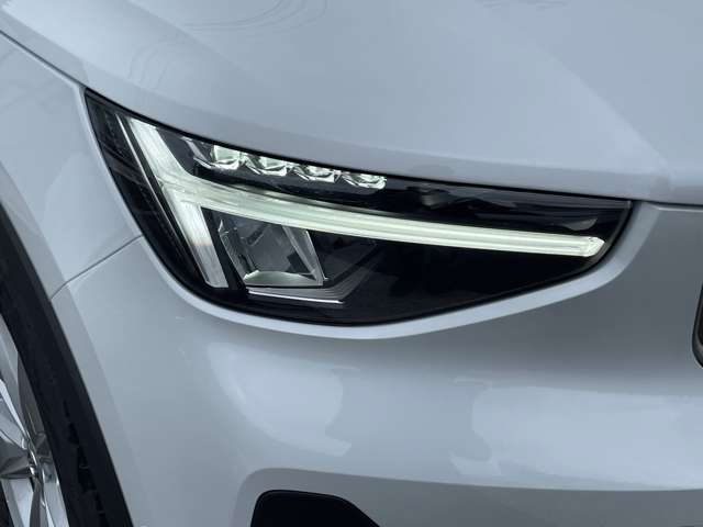 ボルボ ＸＣ４０ プラス Ｂ４ ＡＷＤ ４ＷＤ R5年 (東北) 99