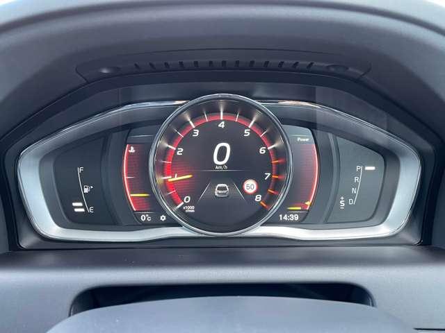 ボルボ ＸＣ６０ Ｔ５ ＡＷＤ クラシック ４ＷＤ H28年 (東北) 99