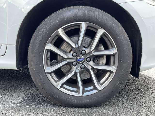 ボルボ ＸＣ６０ Ｔ５ ＡＷＤ クラシック ４ＷＤ H28年 (東北) 99