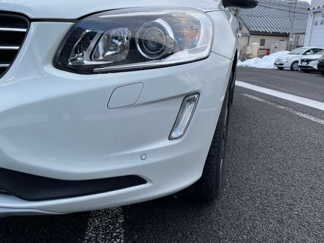 ボルボ ＸＣ６０ Ｔ５ ＡＷＤ クラシック ４ＷＤ H28年 (東北) 99