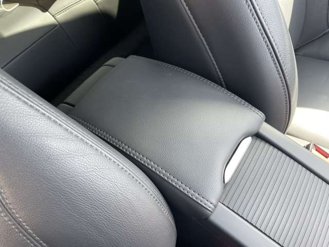 ボルボ ＸＣ６０ Ｔ５ ＡＷＤ クラシック ４ＷＤ H28年 (東北) 99