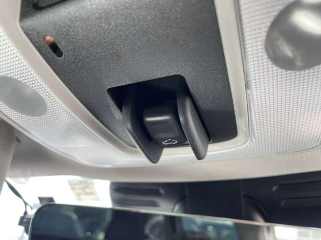 ボルボ ＸＣ６０ Ｔ５ ＡＷＤ クラシック ４ＷＤ H28年 (東北) 99