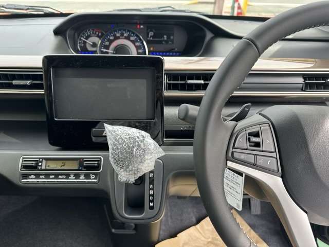 スズキ ワゴンＲ ６６０ カスタムＺ ハイブリッド ＺＴ R5年 (東海) 99