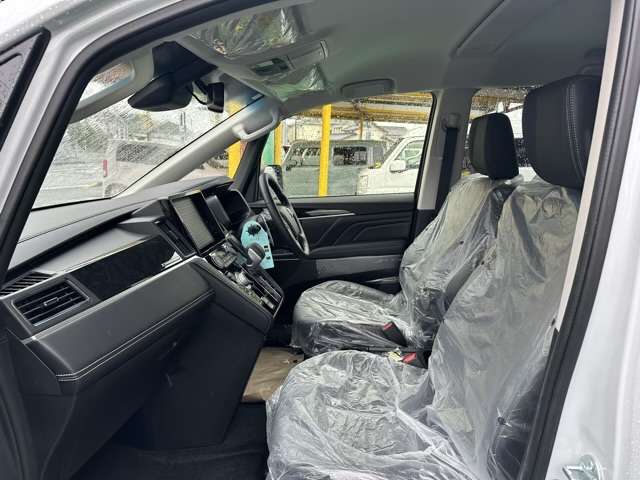 三菱 デリカ　Ｄ：５ ２．２ シャモニー 電動サイドステップ装着車 ディーゼルターボ ４ＷＤ R5年 (東海) 99