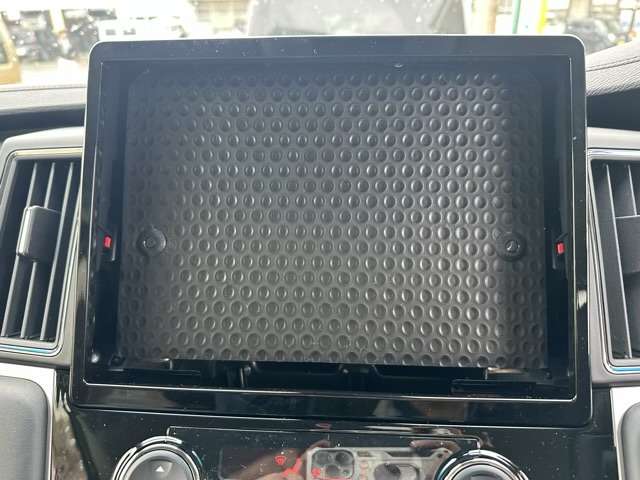 三菱 デリカ　Ｄ：５ ２．２ シャモニー 電動サイドステップ装着車 ディーゼルターボ ４ＷＤ R5年 (東海) 99