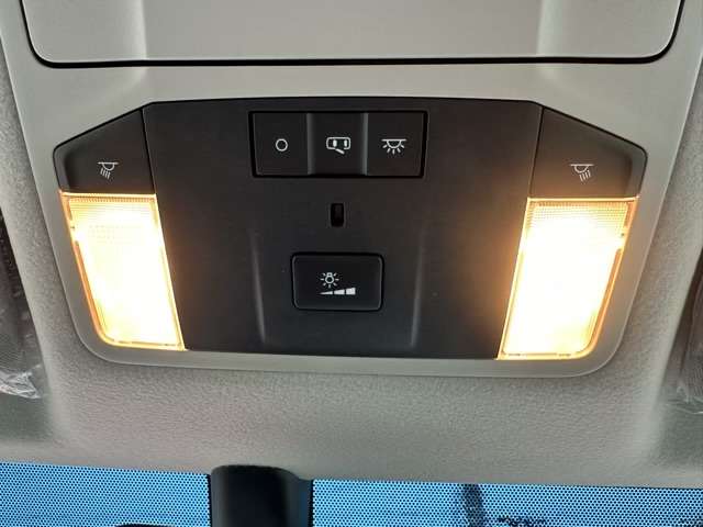 三菱 デリカ　Ｄ：５ ２．２ シャモニー 電動サイドステップ装着車 ディーゼルターボ ４ＷＤ R5年 (東海) 99