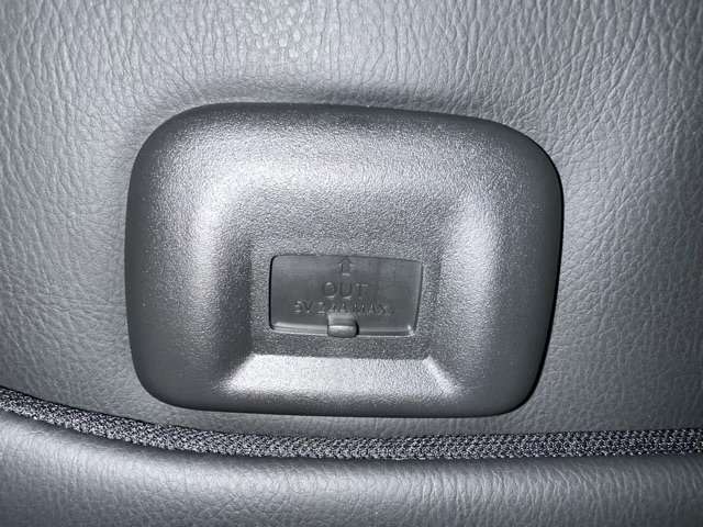 三菱 デリカ　ミニ ６６０ Ｔ プレミアム R5年 (東海) 99