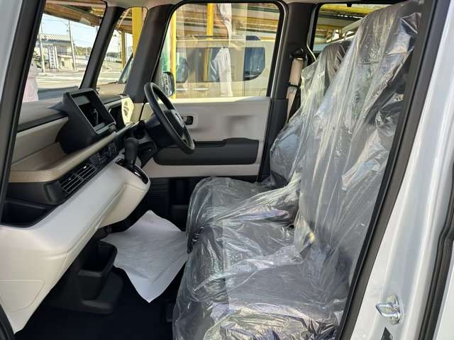 ホンダ Ｎ　ＢＯＸ ６６０ R5年 (東海) 99