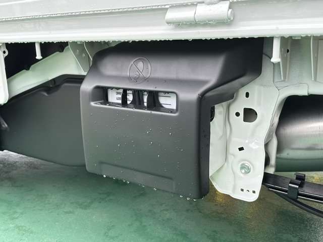 スズキ キャリイトラック ６６０ ＫＣエアコン・パワステ ３方開 R5年 (東海) 99