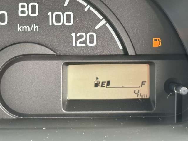 スズキ キャリイトラック ６６０ ＫＣエアコン・パワステ ３方開 R5年 (東海) 99