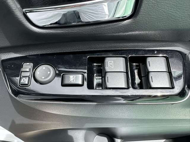 日産 ルークス ６６０ ハイウェイスターＧターボ R5年 (東海) 99