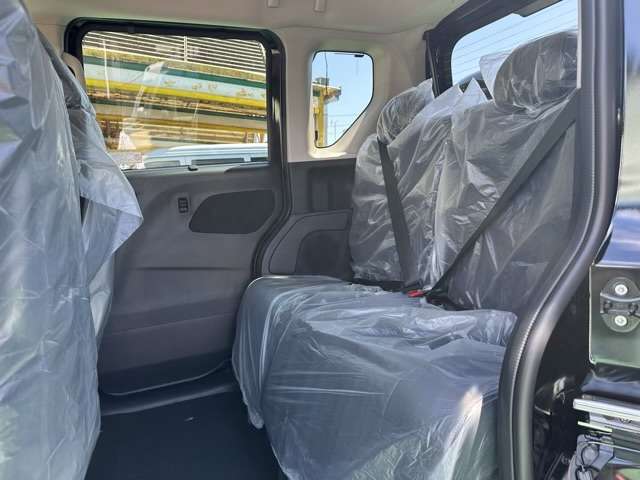 日産 ルークス ６６０ ハイウェイスターＸ アーバンクロム プロパイロット エディション R5年 (東海) 99