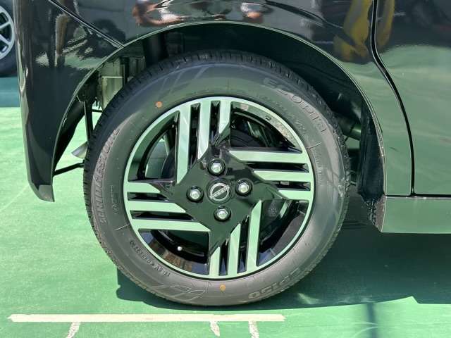 日産 ルークス ６６０ ハイウェイスターＸ アーバンクロム プロパイロット エディション R5年 (東海) 99