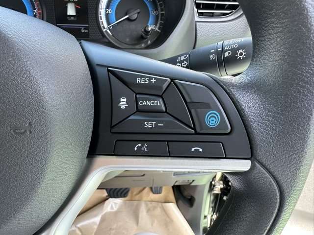 日産 ルークス ６６０ ハイウェイスターＸ アーバンクロム プロパイロット エディション R5年 (東海) 99