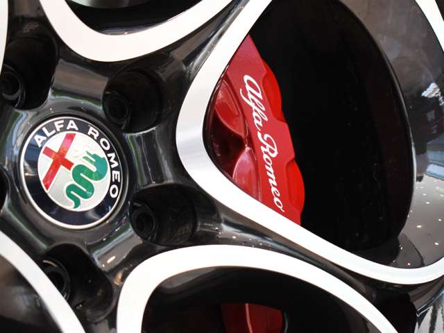 アルファロメオ ステルヴィオ ２．０ ターボ Ｑ４ ヴェローチェ ４ＷＤ R4年 (関東) 99