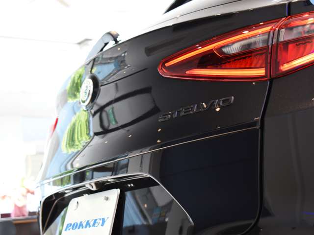 アルファロメオ ステルヴィオ ２．０ ターボ Ｑ４ ヴェローチェ ４ＷＤ R4年 (関東) 99