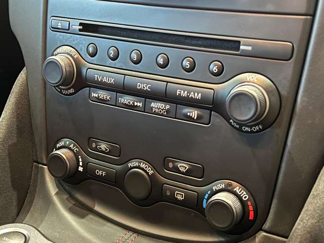 日産 フェアレディＺ ３．７ ＮＩＳＭＯ H29年 (関東) 99