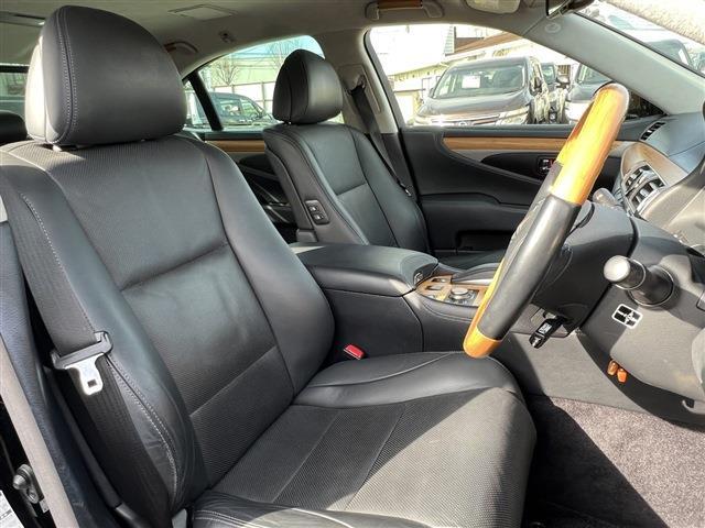 レクサス ＬＳハイブリッド ６００Ｈ バージョンＣ Ｉパッケージ ４ＷＤ H25年 (関東) 99