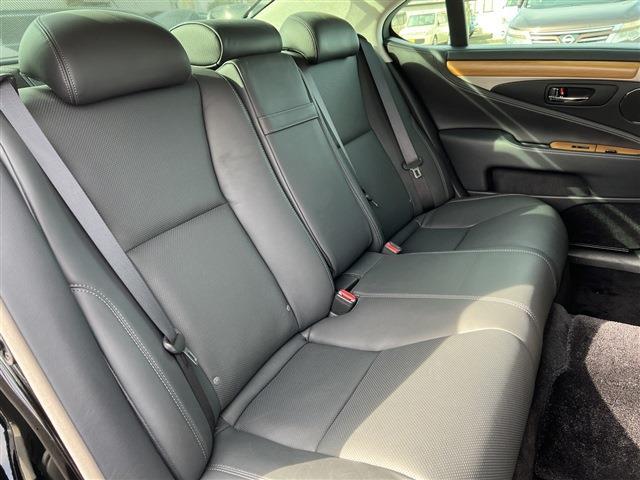 レクサス ＬＳハイブリッド ６００Ｈ バージョンＣ Ｉパッケージ ４ＷＤ H25年 (関東) 99