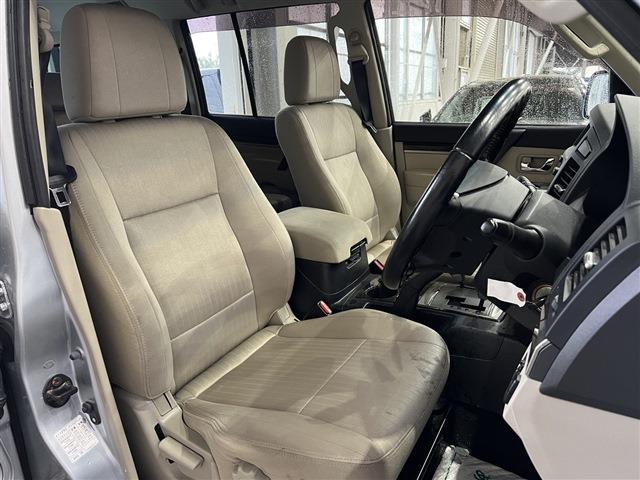 三菱 パジェロ ３．２ ロング エクシード ディーゼルターボ ４ＷＤ H25年 (関東) 99