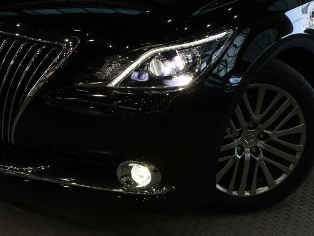 トヨタ クラウンマジェスタ　ハイブリッド ３．５ Ｆバージョン H27年 (関東) 99