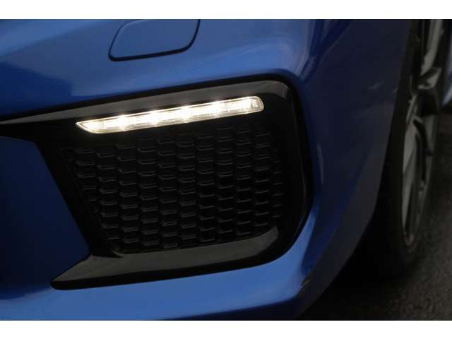 スバル ＷＲＸ　ＳＴＩ ＳＴＩ ２．０ タイプＳ ４ＷＤ H29年 (関東) 99