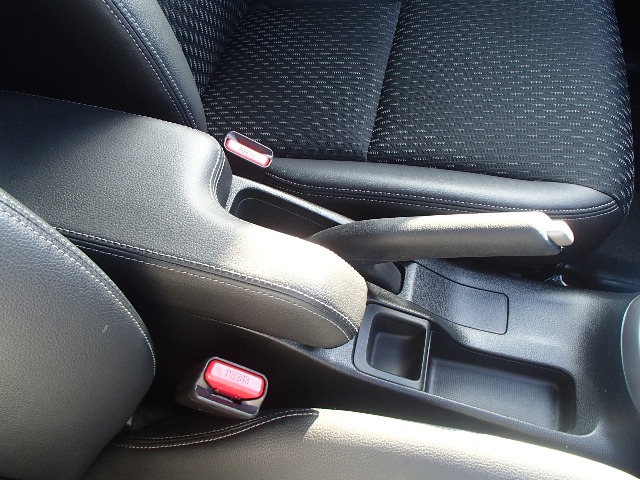 ホンダ フィット　ハイブリッド １．５ ハイブリッド Ｌパッケージ ４ＷＤ H29年 (東北) 99