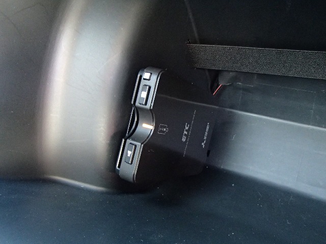 ホンダ フィット　ハイブリッド １．５ ハイブリッド Ｌパッケージ ４ＷＤ H29年 (東北) 99