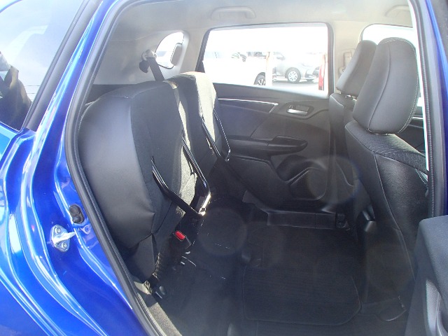 ホンダ フィット　ハイブリッド １．５ ハイブリッド Ｌパッケージ ４ＷＤ H29年 (東北) 99