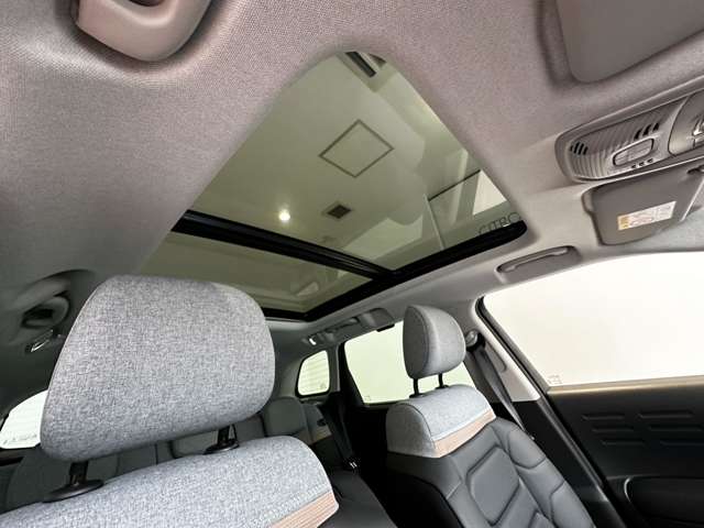 シトロエン Ｃ３　エアクロス　ＳＵＶ シャイン パック ブルーＨＤＩ ディーゼルターボ R5年 (中国) 99