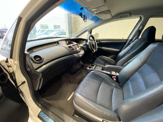 ホンダ オデッセイ ２．４ アブソルート H18年 (九州・沖縄) 99