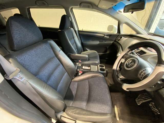 ホンダ オデッセイ ２．４ アブソルート H18年 (九州・沖縄) 99